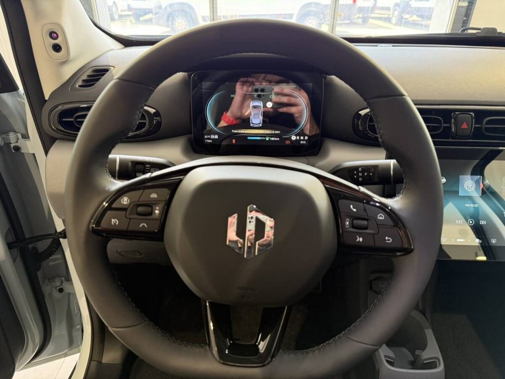 T03