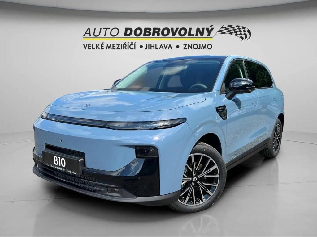 B10 DESIGN HYBRID EV 218 k, 18,8 kWh