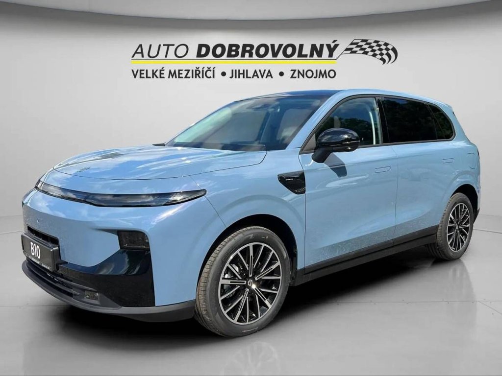 B10 DESIGN HYBRID EV 218 k, 18,8 kWh