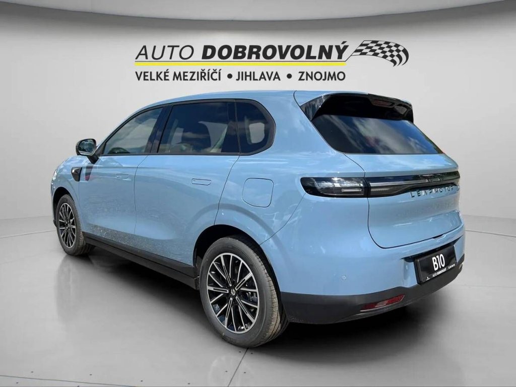 B10 DESIGN HYBRID EV 218 k, 18,8 kWh
