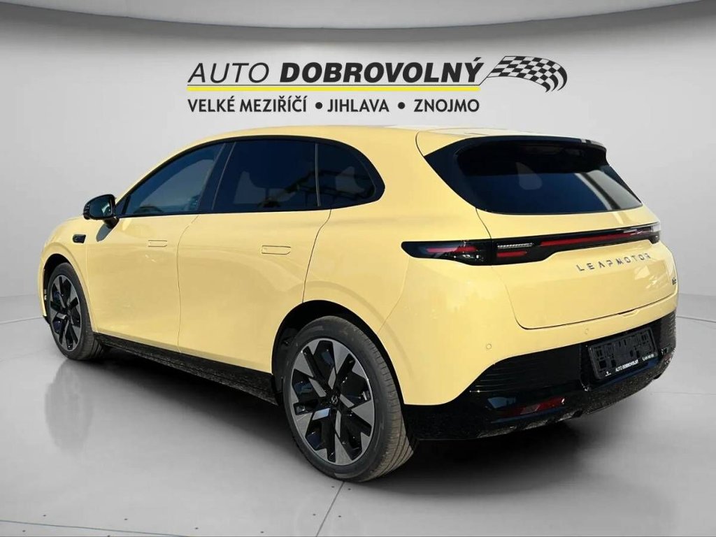 B05 DESIGN 218k, 67,1kWh