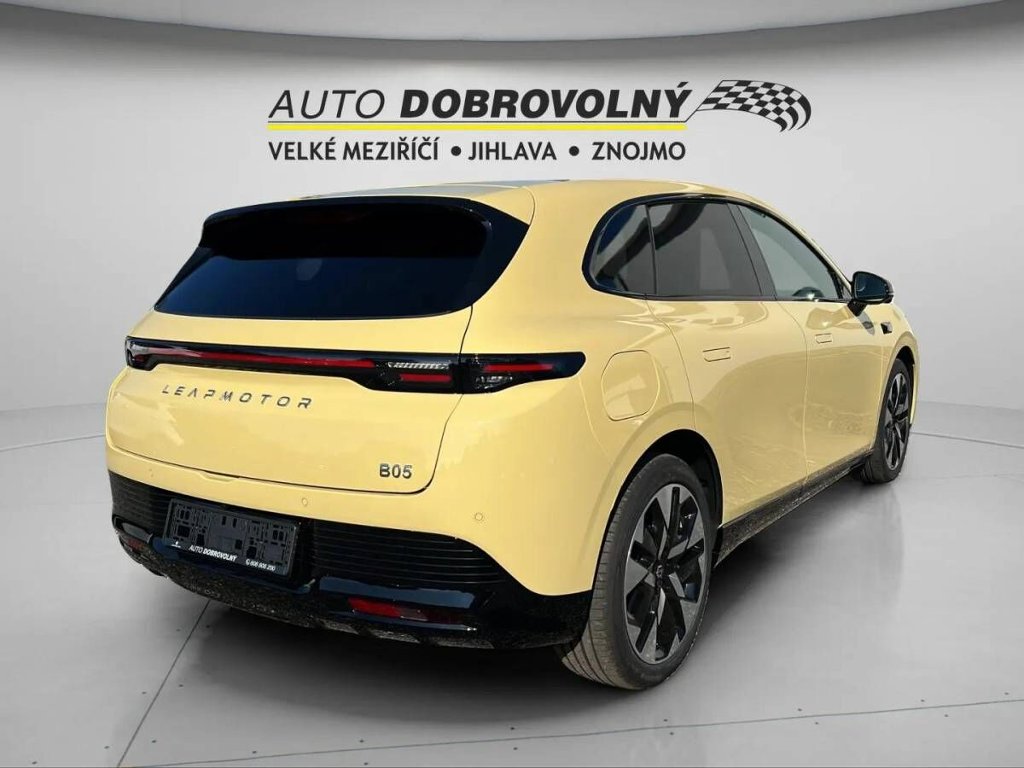 B05 DESIGN 218k, 67,1kWh