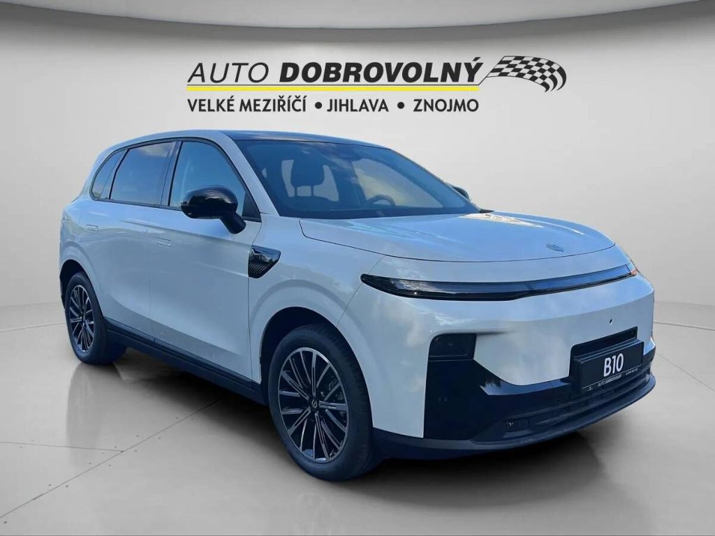 B10 DESIGN HYBRID EV 218 k, 18,8 kWh