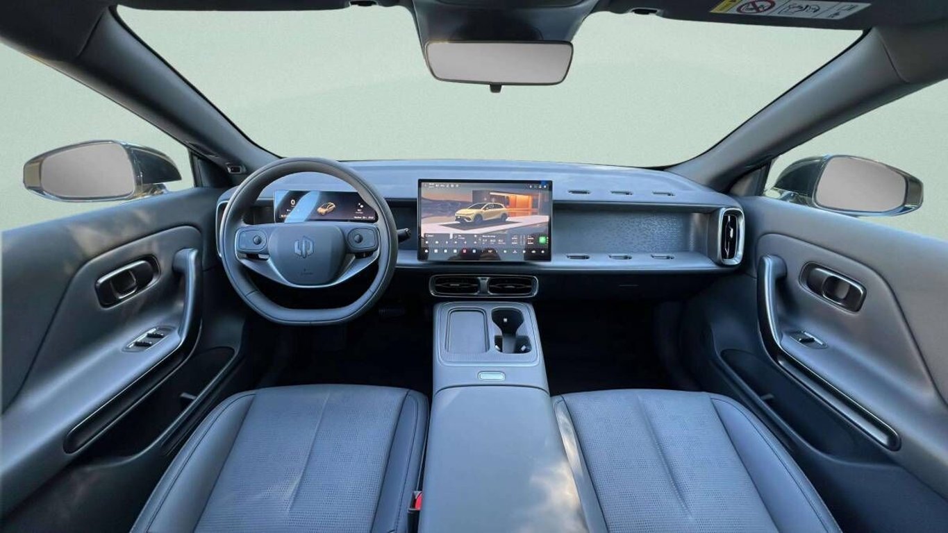 B05 DESIGN 218k, 67,1kWh