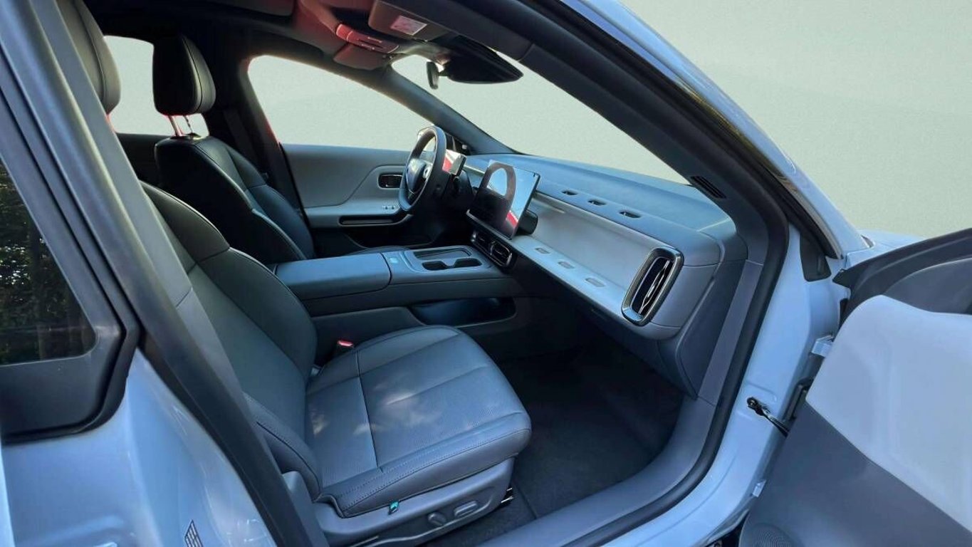 B05 DESIGN 218k, 67,1kWh