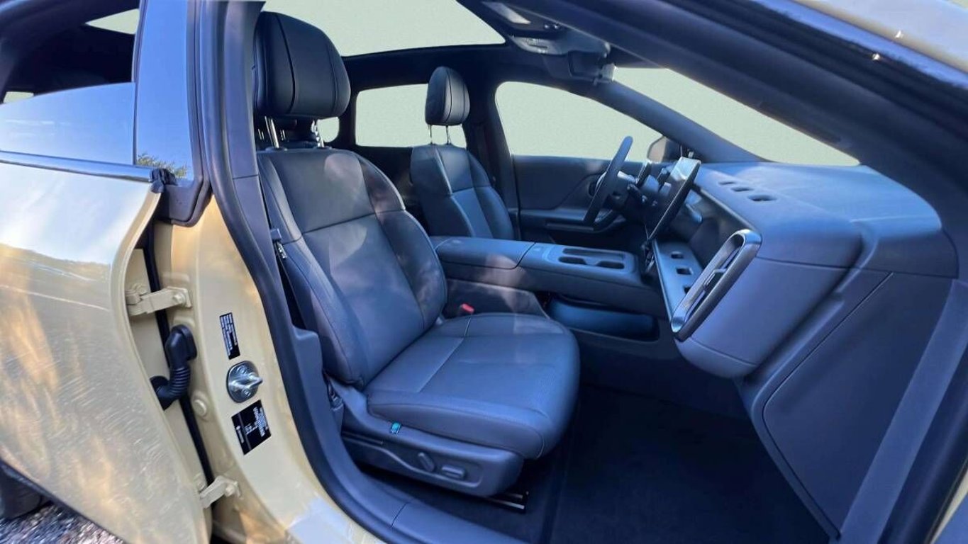 B05 DESIGN 218k, 67,1kWh