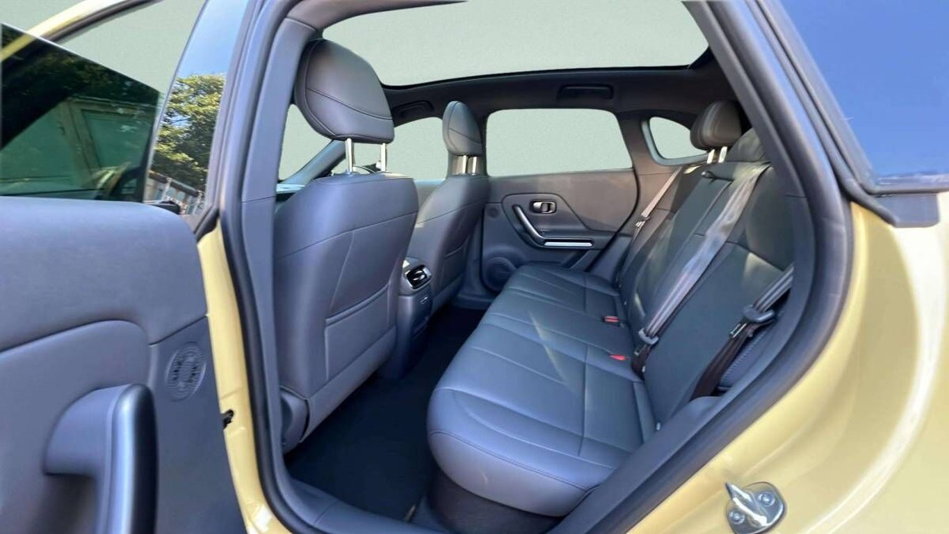 B05 DESIGN 218k, 67,1kWh