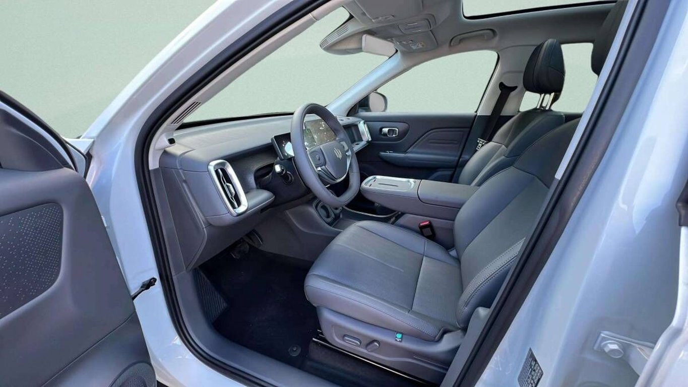 B10 DESIGN HYBRID EV 218 k, 18,8 kWh