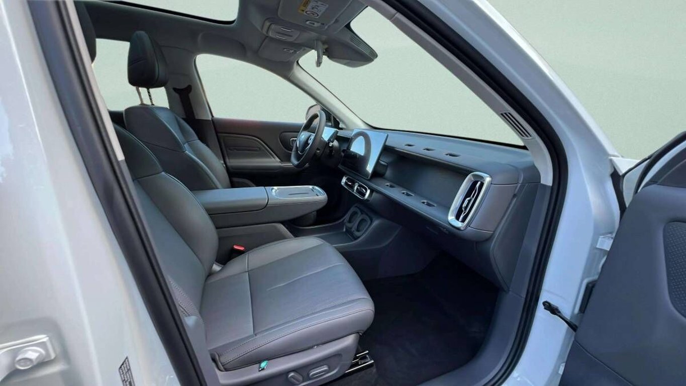B10 DESIGN HYBRID EV 218 k, 18,8 kWh