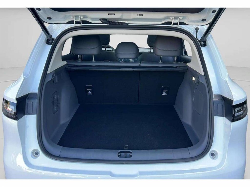 B10 DESIGN HYBRID EV 218 k, 18,8 kWh