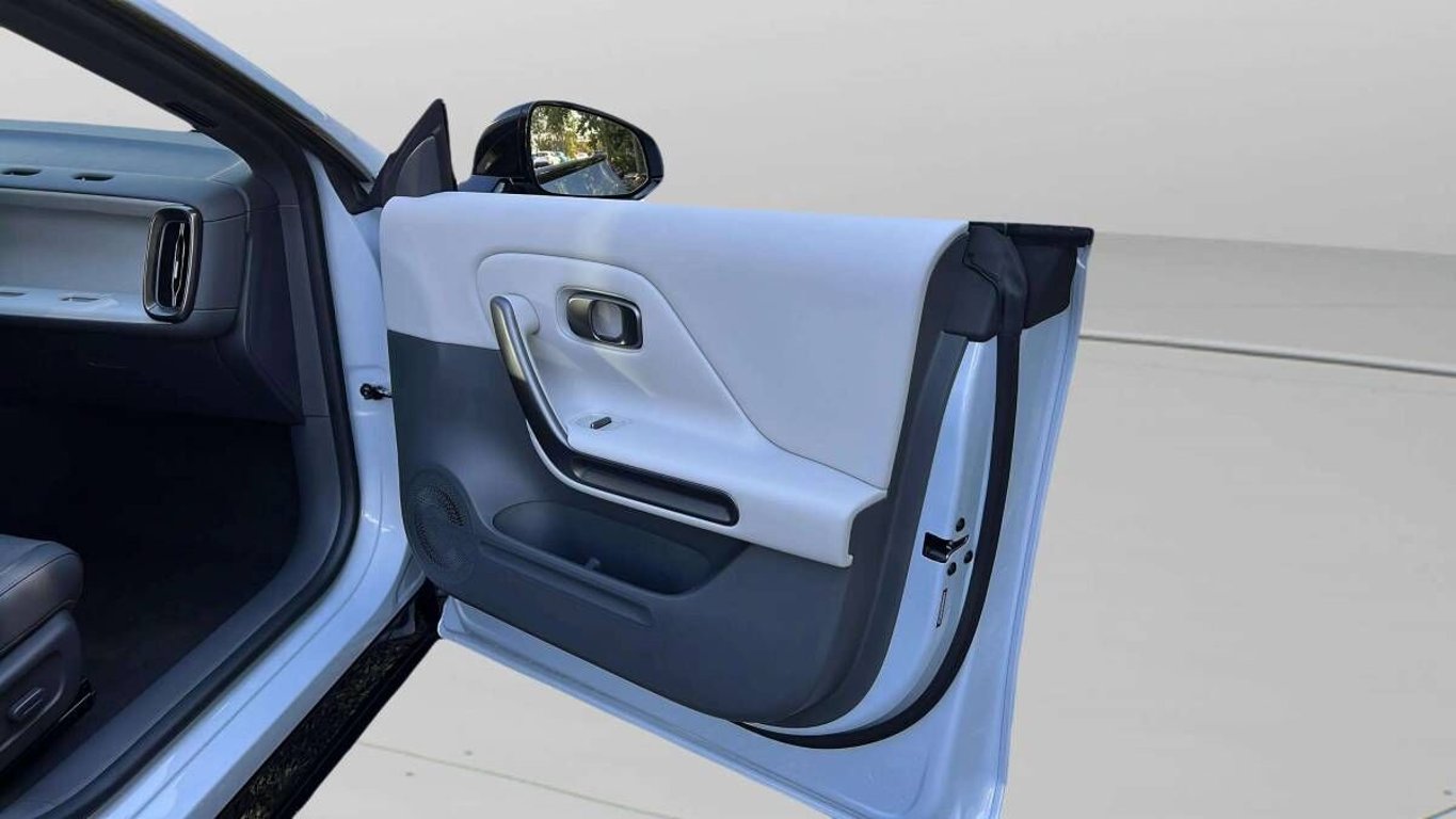 B05 DESIGN 218k, 67,1kWh