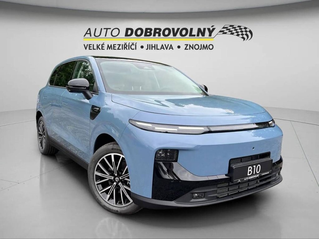 B10 DESIGN HYBRID EV 218 k, 18,8 kWh