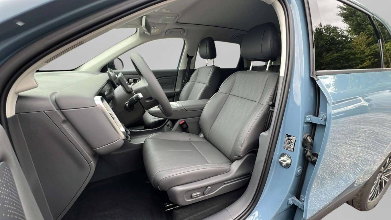 B10 DESIGN HYBRID EV 218 k, 18,8 kWh