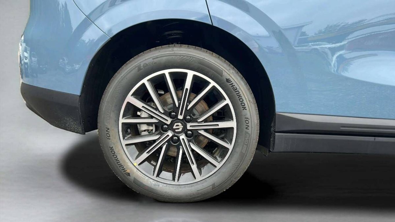 B10 DESIGN HYBRID EV 218 k, 18,8 kWh
