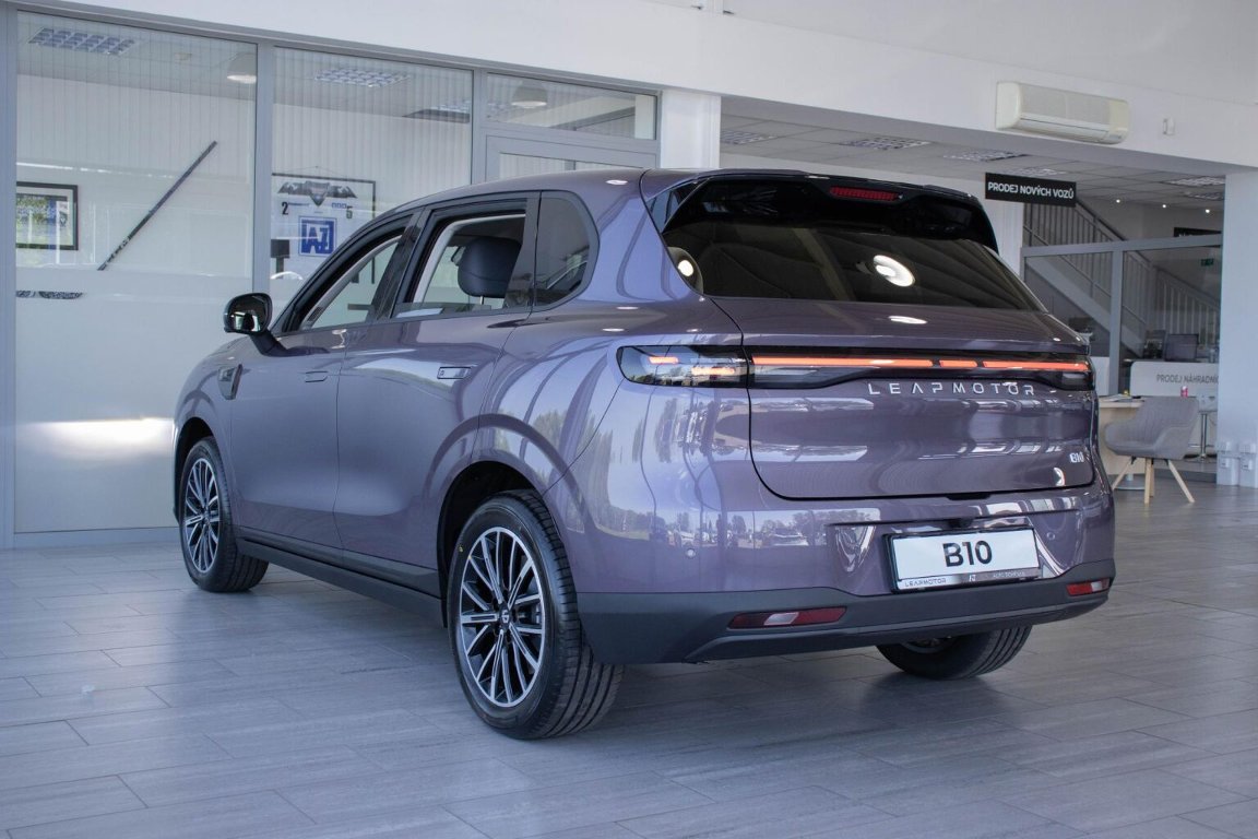 B10 DESIGN 67,1 kWh