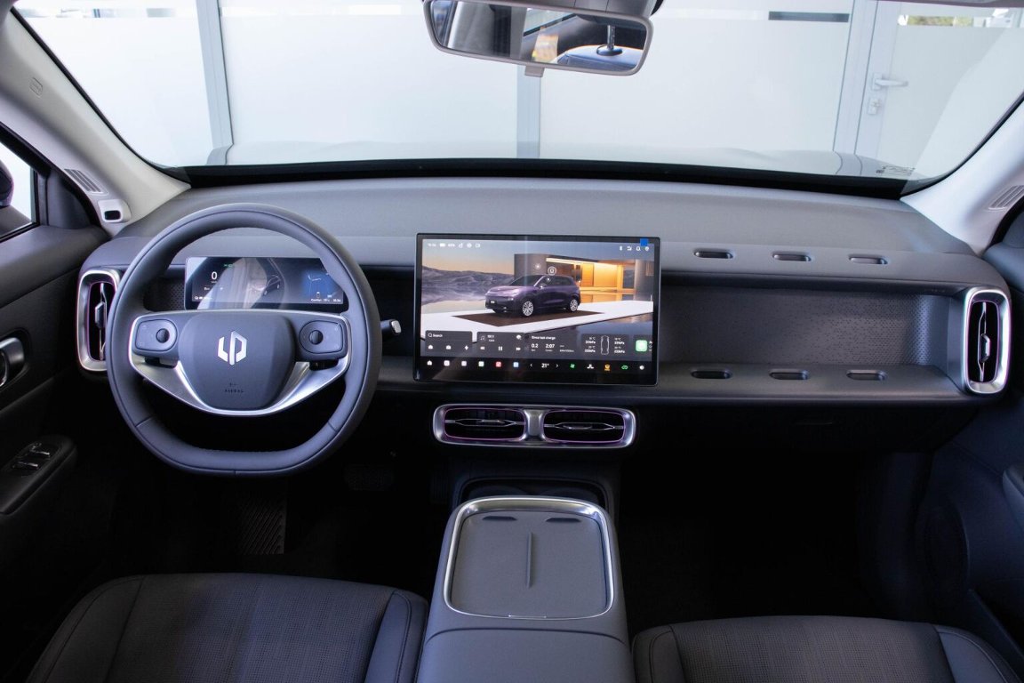 B10 DESIGN 67,1 kWh
