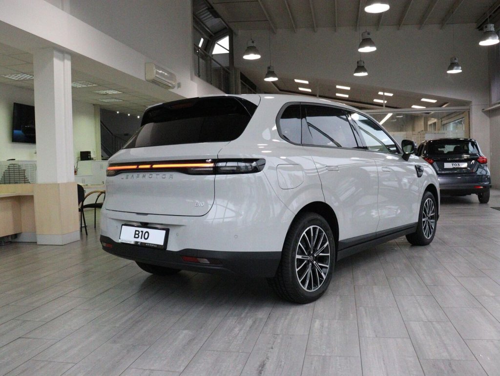 B10 DESIGN 67,1 kWh
