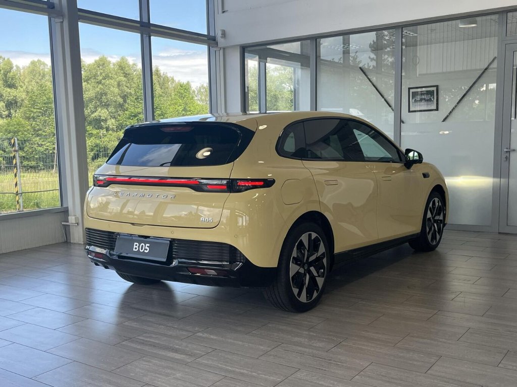 B05 DESIGN 218k, 67,1kWh