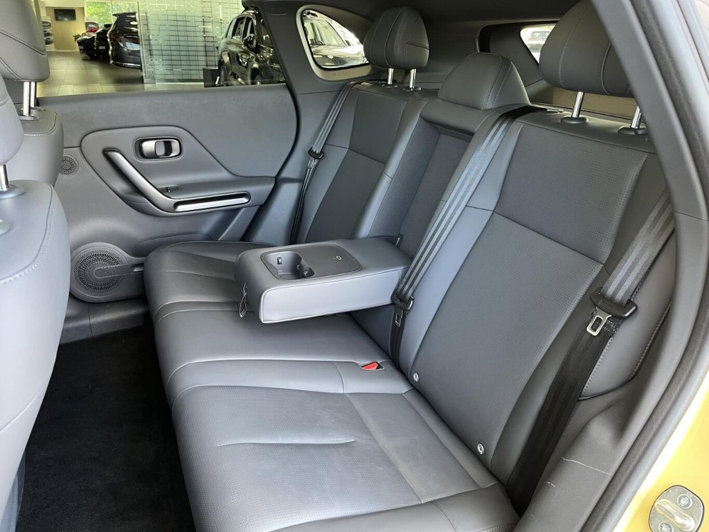 B05 DESIGN 218k, 67,1kWh