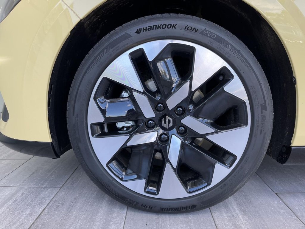 B05 DESIGN 218k, 67,1kWh