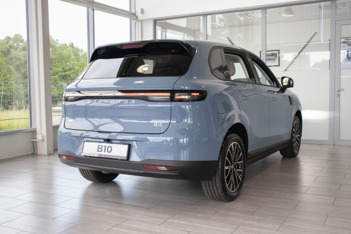 B10 DESIGN HYBRID EV 218 k, 18,8 kWh