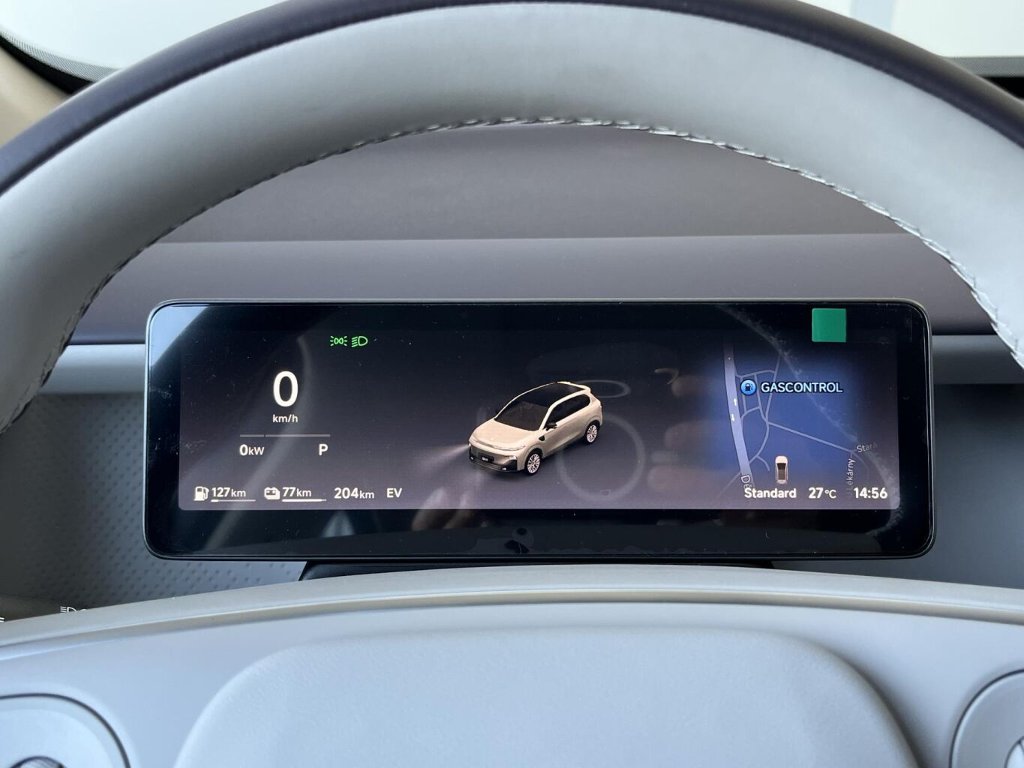B10 DESIGN HYBRID EV 218 k, 18,8 kWh