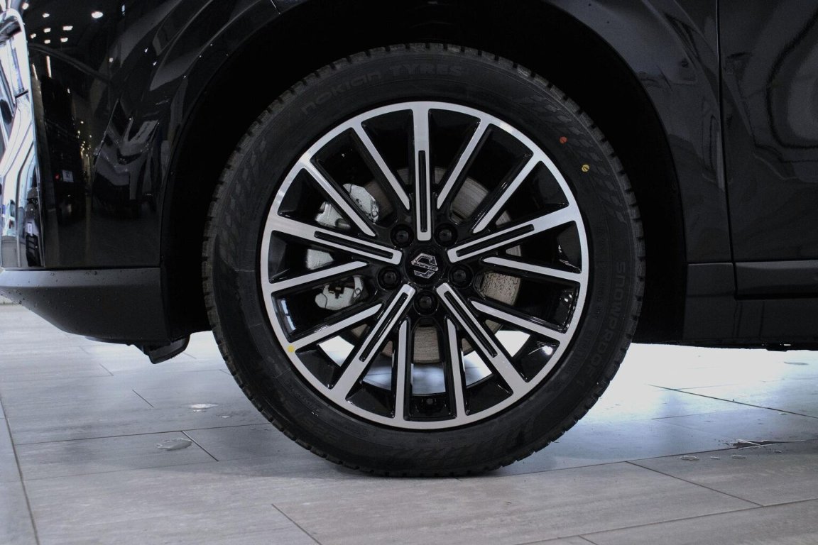 B10 DESIGN HYBRID EV 218 k, 18,8 kWh