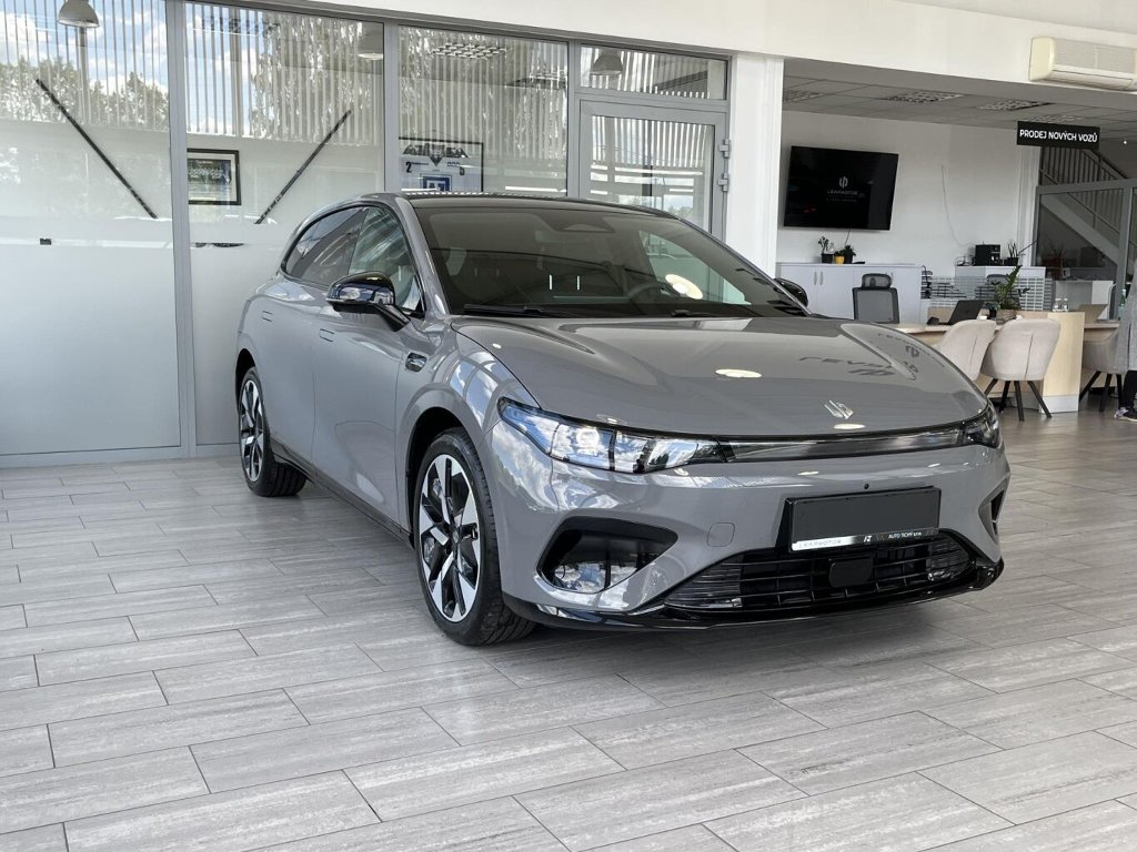 B05 DESIGN 218k, 67,1kWh
