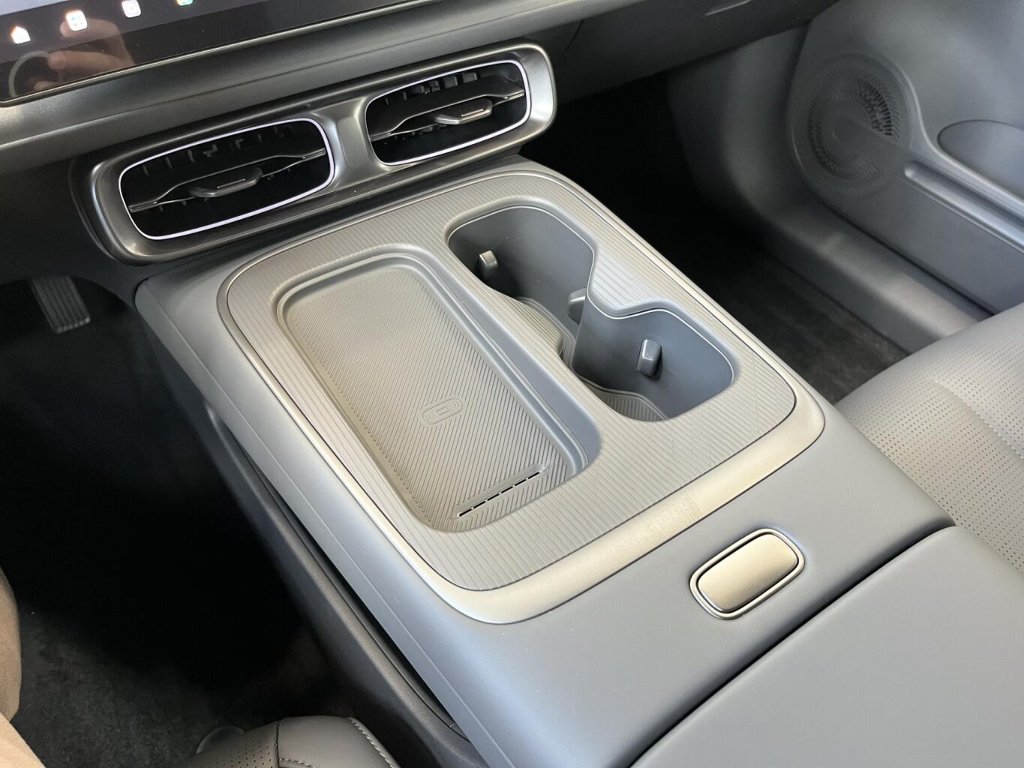 B05 DESIGN 218k, 67,1kWh