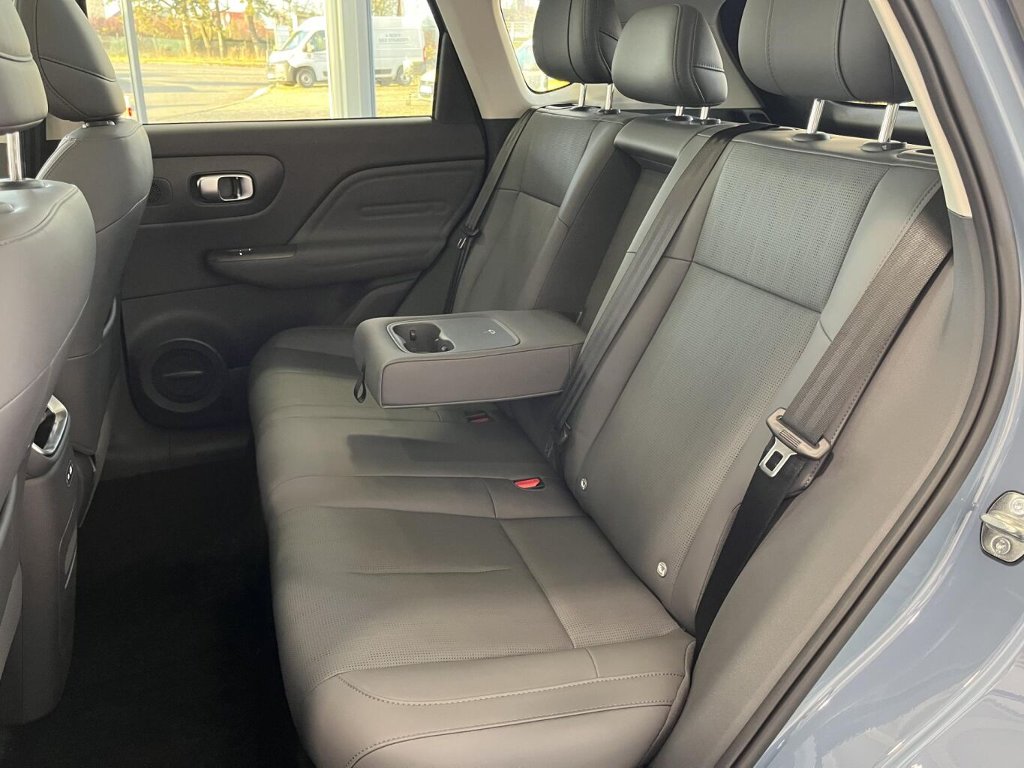 B10 DESIGN HYBRID EV 218 k, 18,8 kWh
