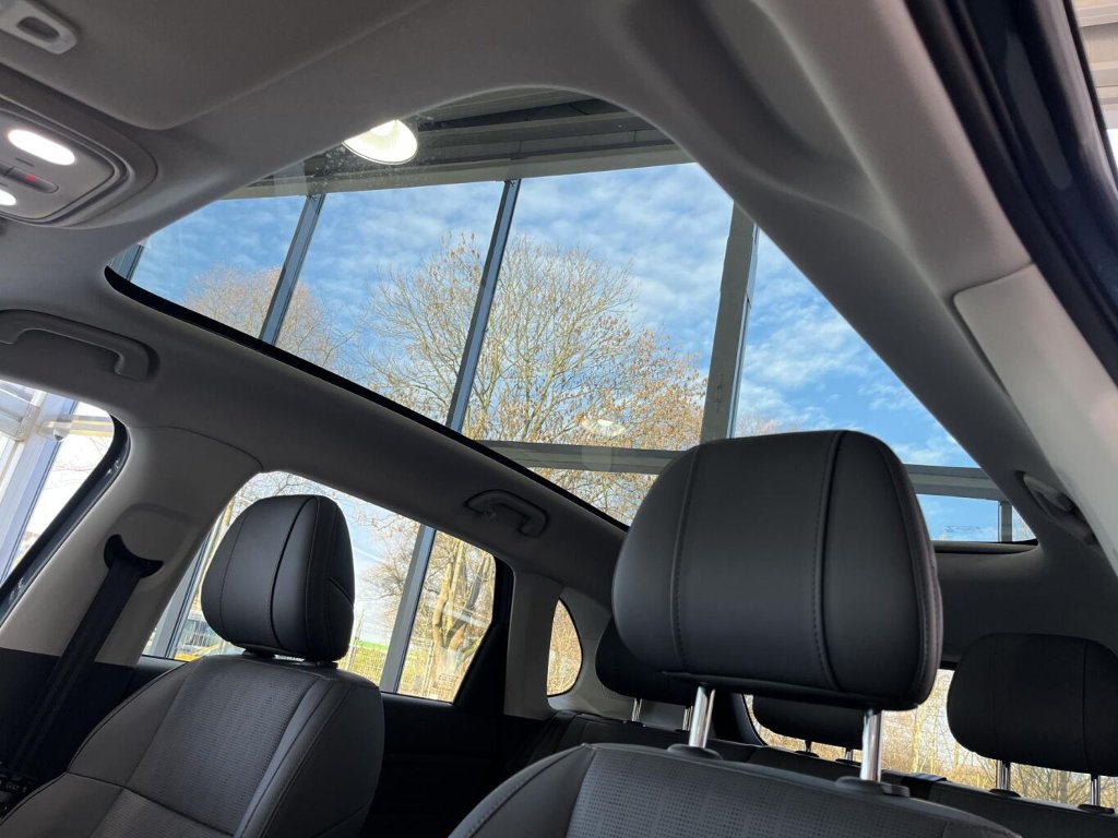 B10 DESIGN HYBRID EV 218 k, 18,8 kWh