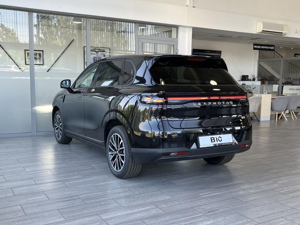 B10 DESIGN HYBRID EV 218 k, 18,8 kWh