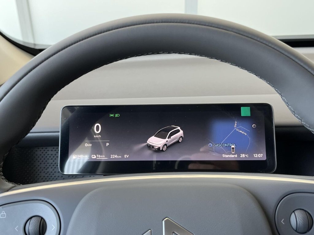 B10 DESIGN HYBRID EV 218 k, 18,8 kWh