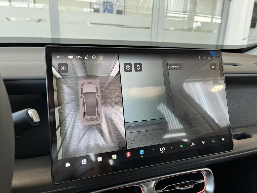 B10 DESIGN HYBRID EV 218 k, 18,8 kWh