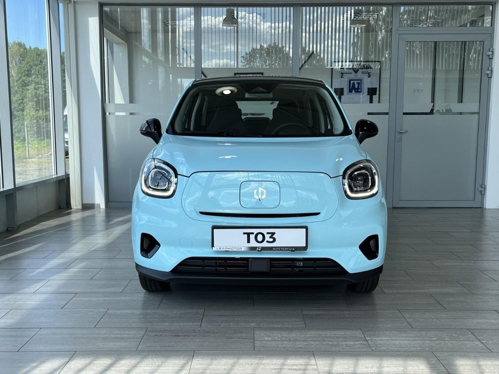 T03