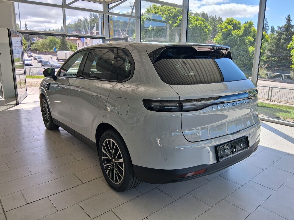 B10 DESIGN HYBRID EV 218 k, 18,8 kWh