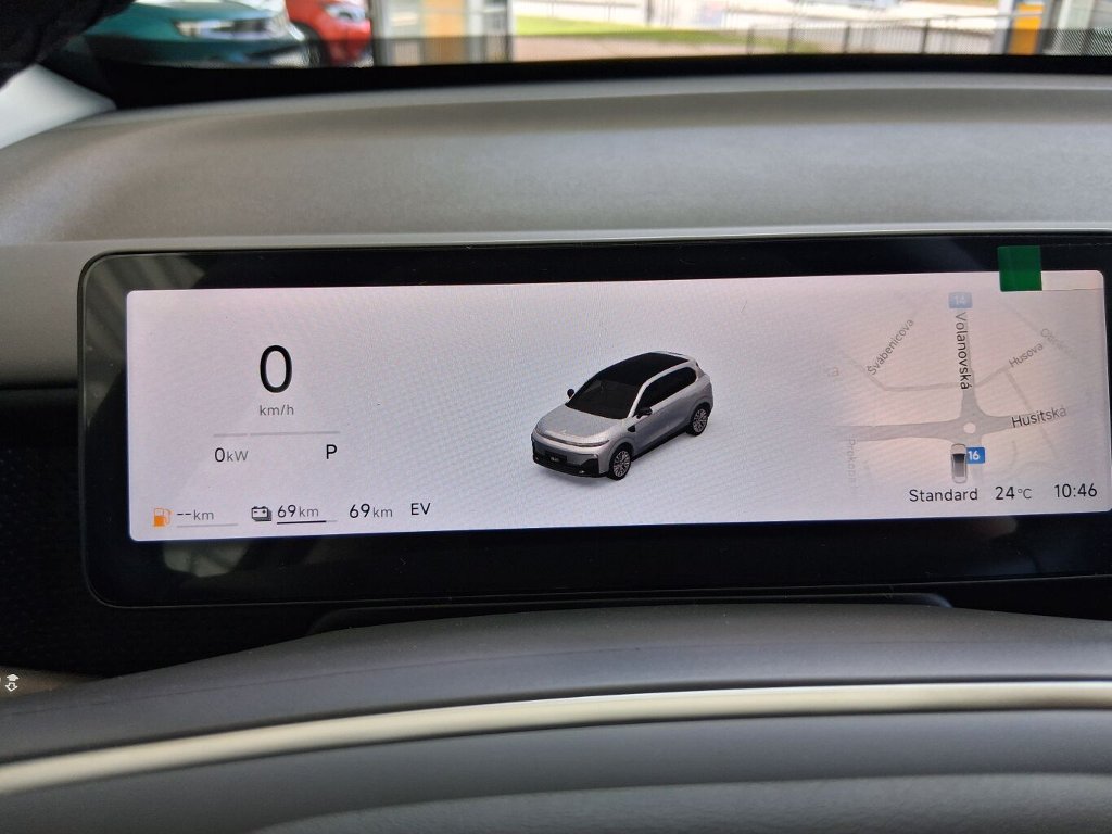 B10 DESIGN HYBRID EV 218 k, 18,8 kWh