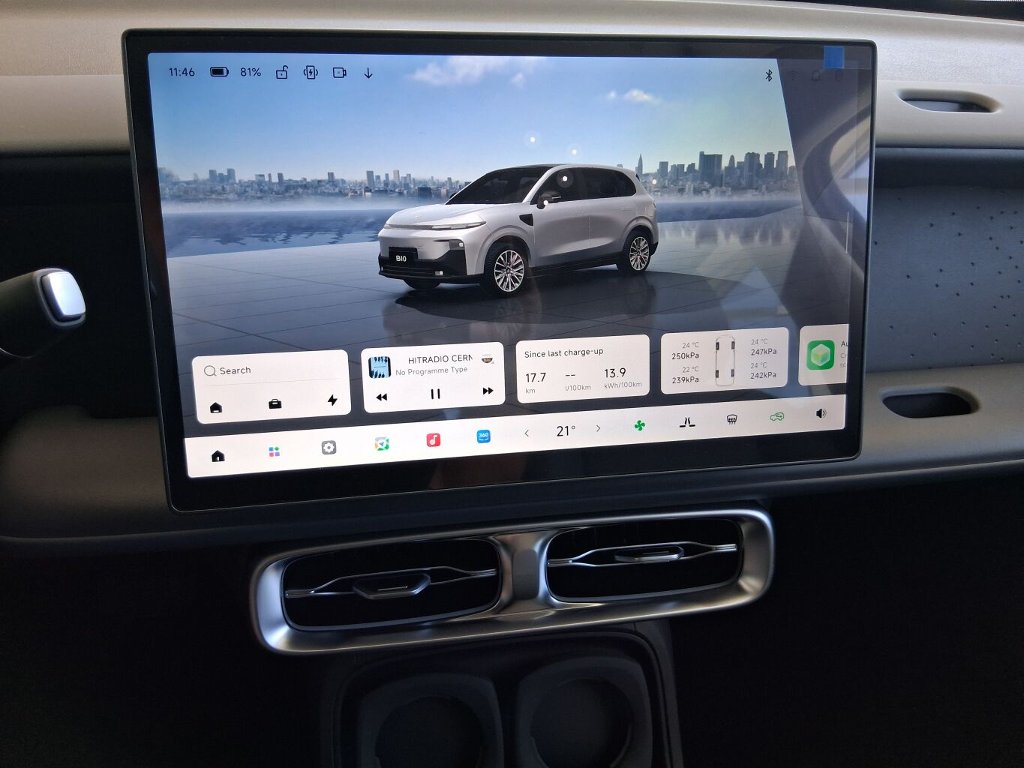 B10 DESIGN HYBRID EV 218 k, 18,8 kWh