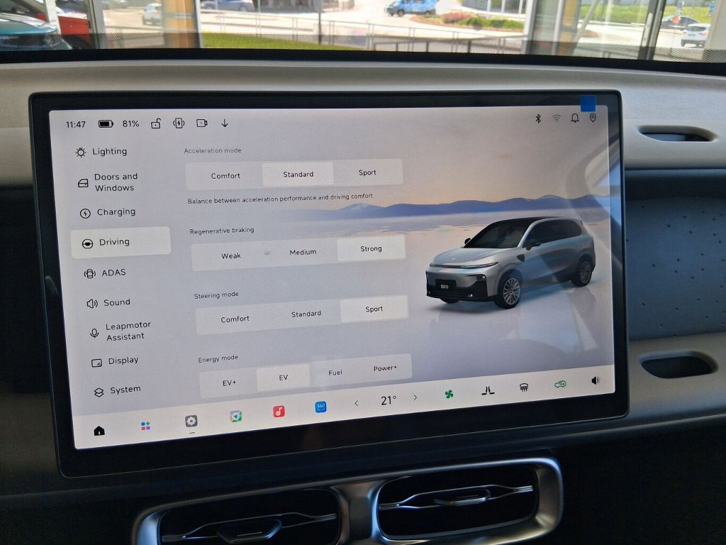 B10 DESIGN HYBRID EV 218 k, 18,8 kWh