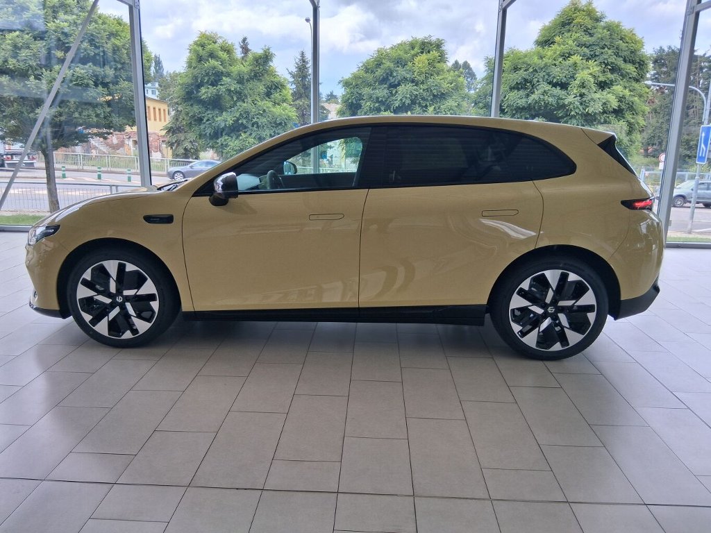 B05 DESIGN 218k, 67,1kWh