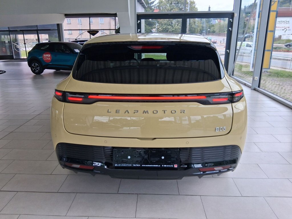B05 DESIGN 218k, 67,1kWh