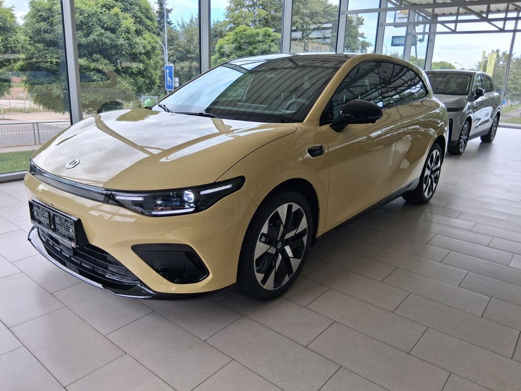 B05 DESIGN 218k, 67,1kWh