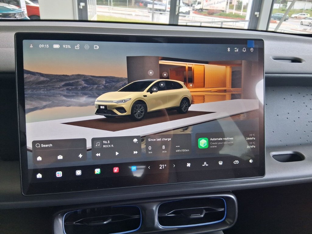 B05 DESIGN 218k, 67,1kWh