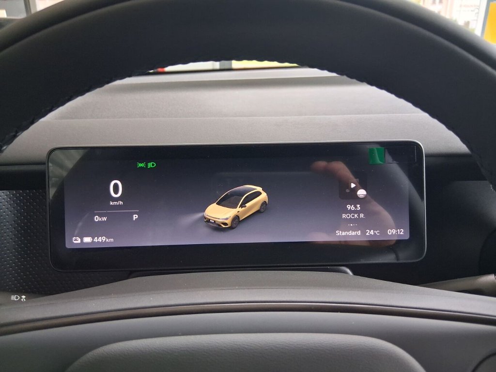 B05 DESIGN 218k, 67,1kWh