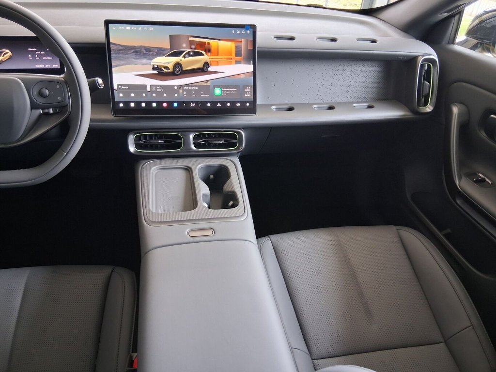 B05 DESIGN 218k, 67,1kWh