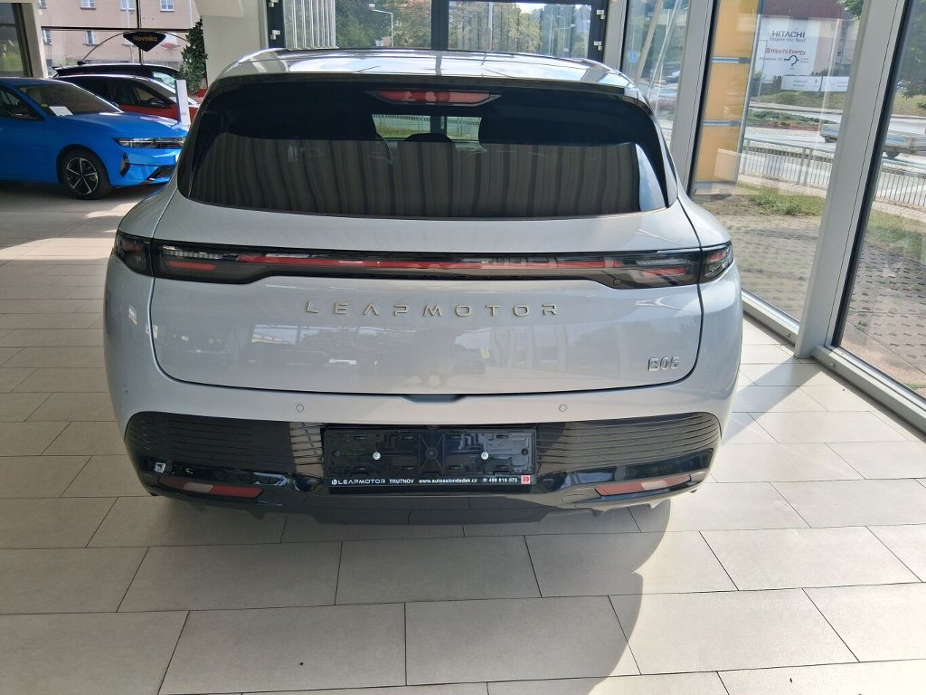 B05 DESIGN 218k, 67,1kWh