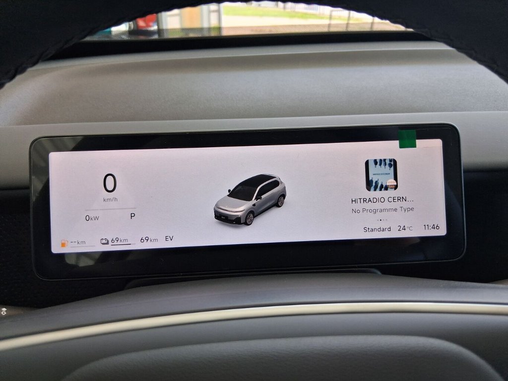 B10 DESIGN HYBRID EV 218 k, 18,8 kWh