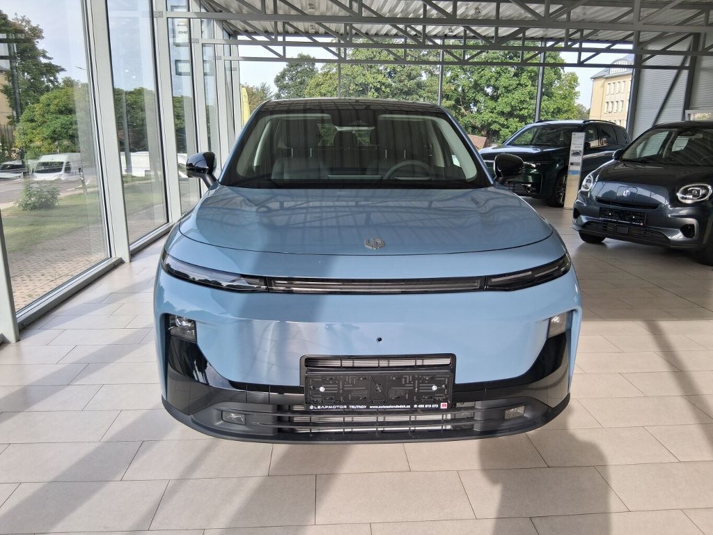 B10 DESIGN HYBRID EV 218 k, 18,8 kWh