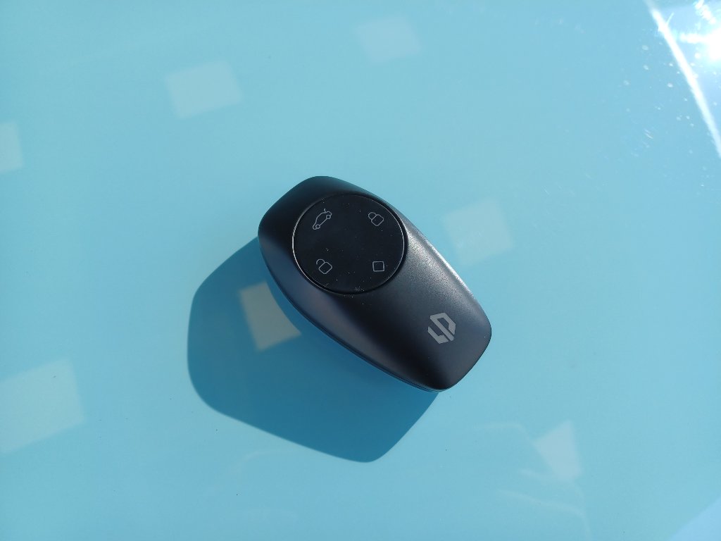 T03