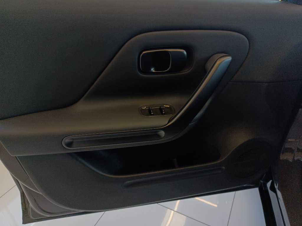 B05 DESIGN 218k, 67,1kWh
